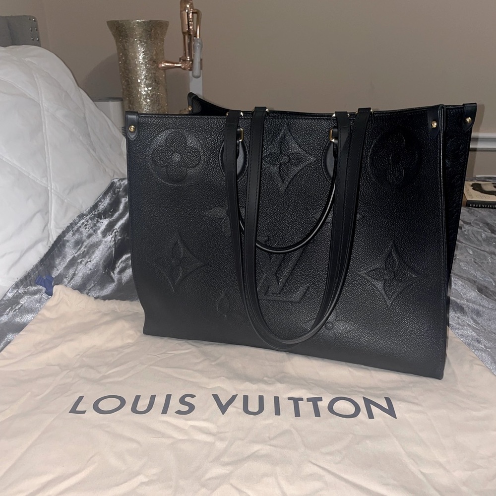 Louis Vuitton Black Monogram Empriente Onthego - Picture 2 of 14